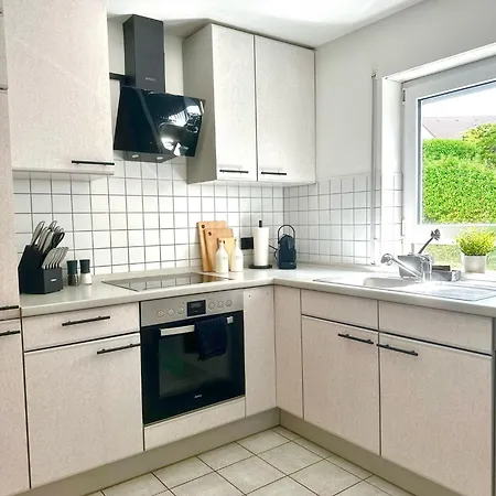 C&s Living I Terrasse I Kueche I Parkplatz Apartment Tauberbischofsheim