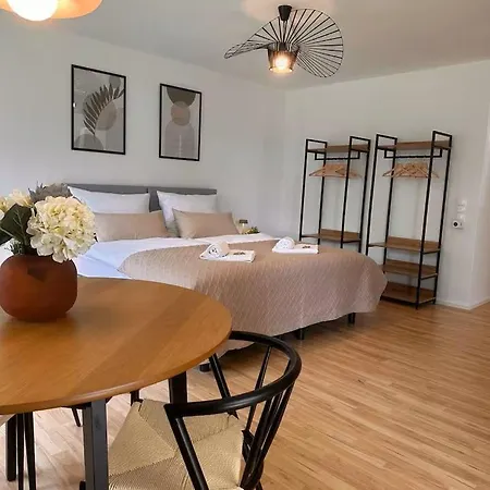 Apartment C&s Living I Terrasse I Kueche I Parkplatz